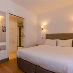 Henri Iv Hotel 3*