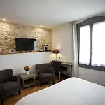 Henri Iv Hotel 3*