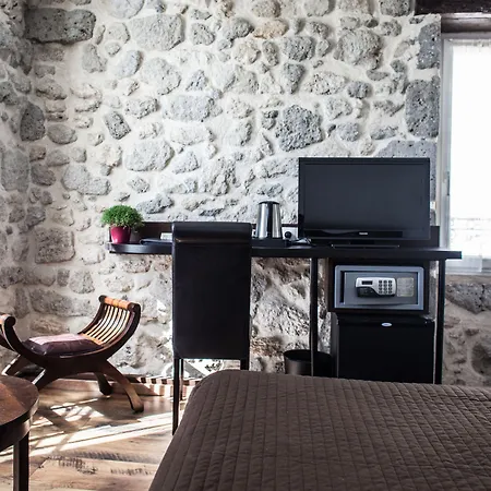 Henri Iv Hotel Nérac