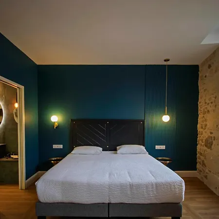 Otel Henri Iv