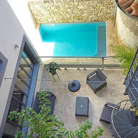 Otel Henri Iv 3*