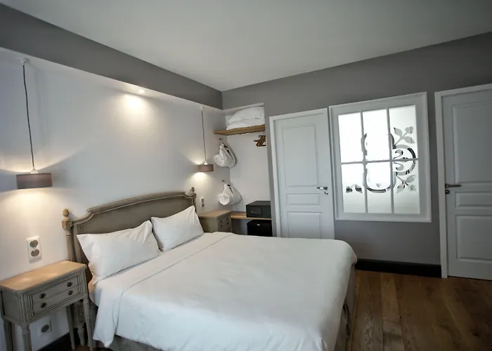 Henri Iv 3* Нерак