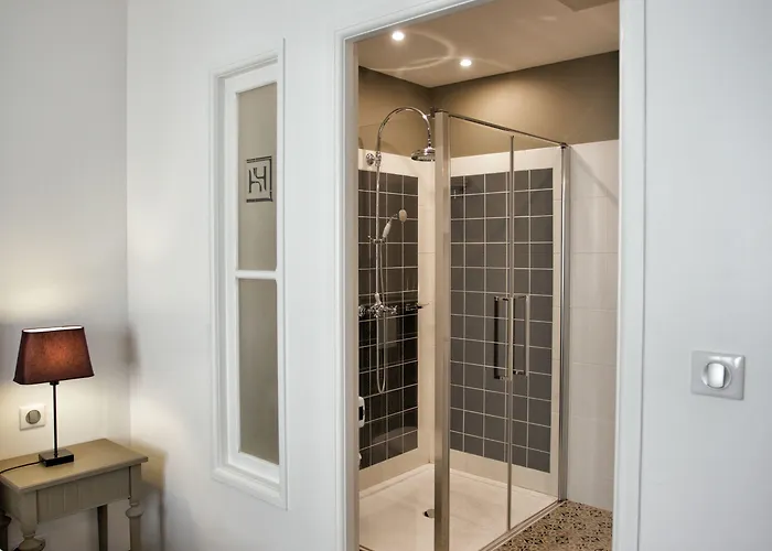 Отель Henri Iv 3*