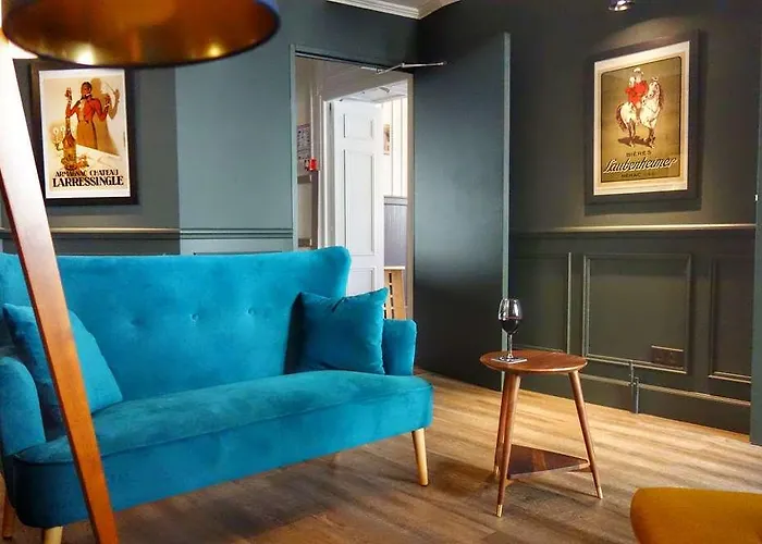 Отель Henri Iv 3*